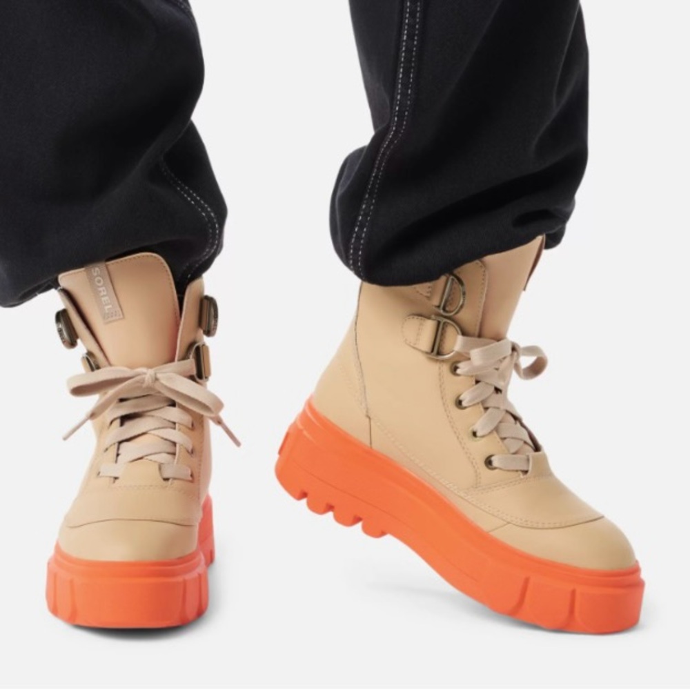 SOREL Caribou™ X Women’s Lace Boot